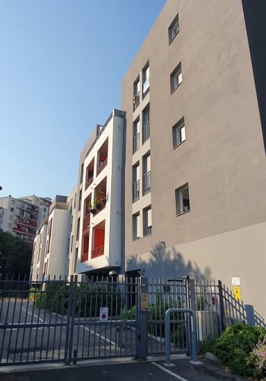 Parking/Box à louer à Marseille – photo 1