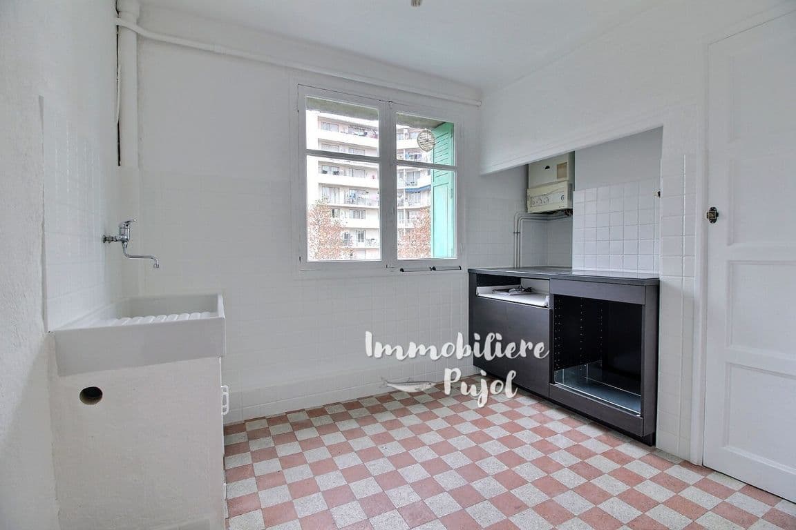 Appartement T2 à louer à MARSEILLE – photo 2
