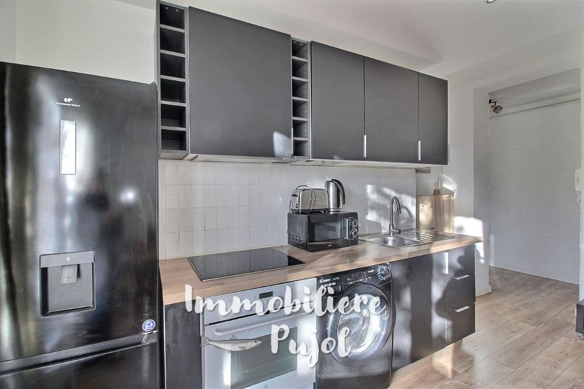 Appartement T2 à louer à MARSEILLE – photo 2