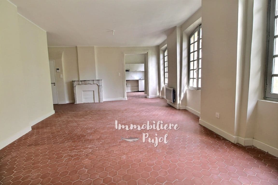 Appartement T3 à louer à MARSEILLE – photo 1