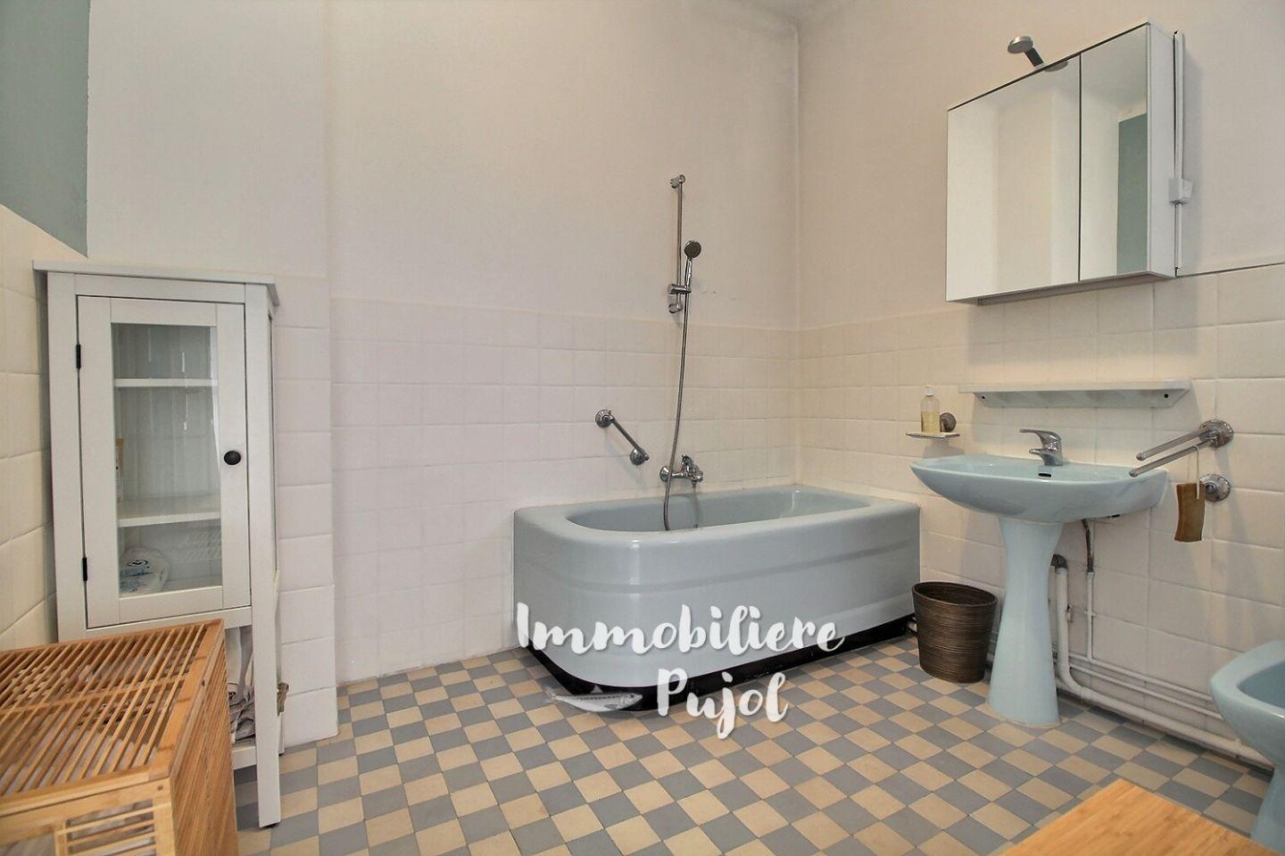 Appartement T3 à louer à MARSEILLE – photo 9