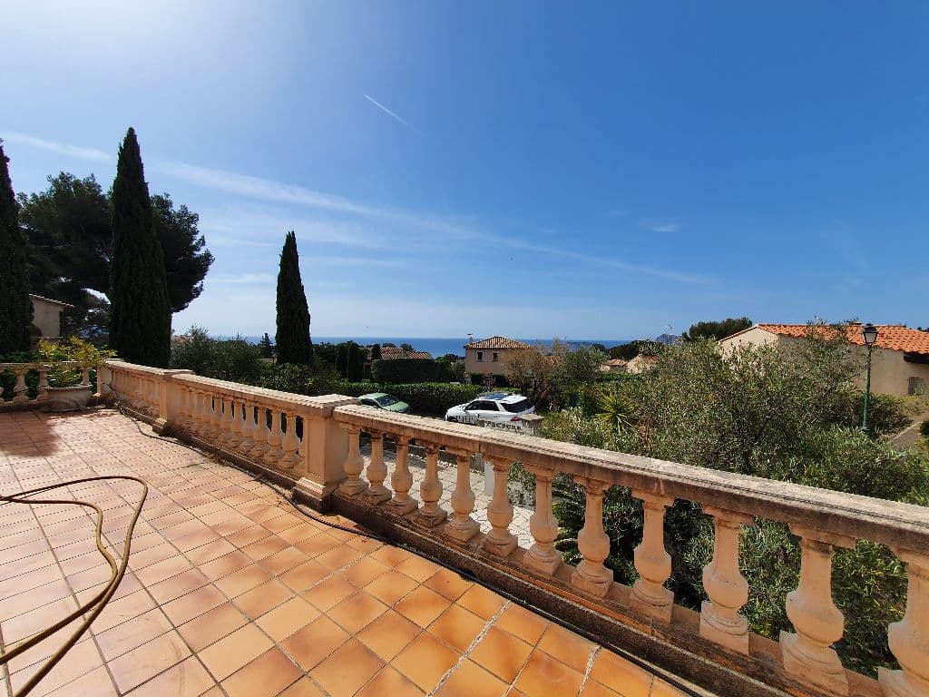 Villa à louer à LA CIOTAT – photo 2