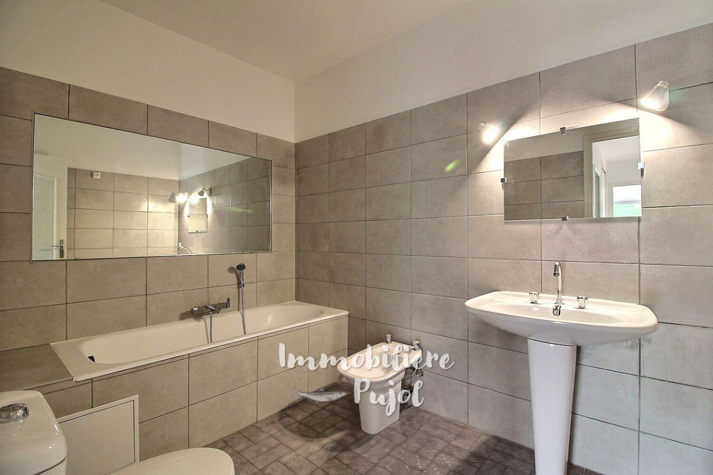Appartement T4 à louer à MARSEILLE – photo 8