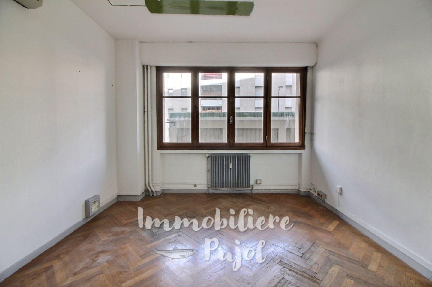 Appartement T1 à louer à MARSEILLE – photo 2