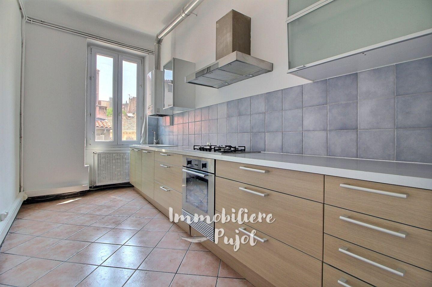 Appartement T3 à louer à MARSEILLE – photo 2