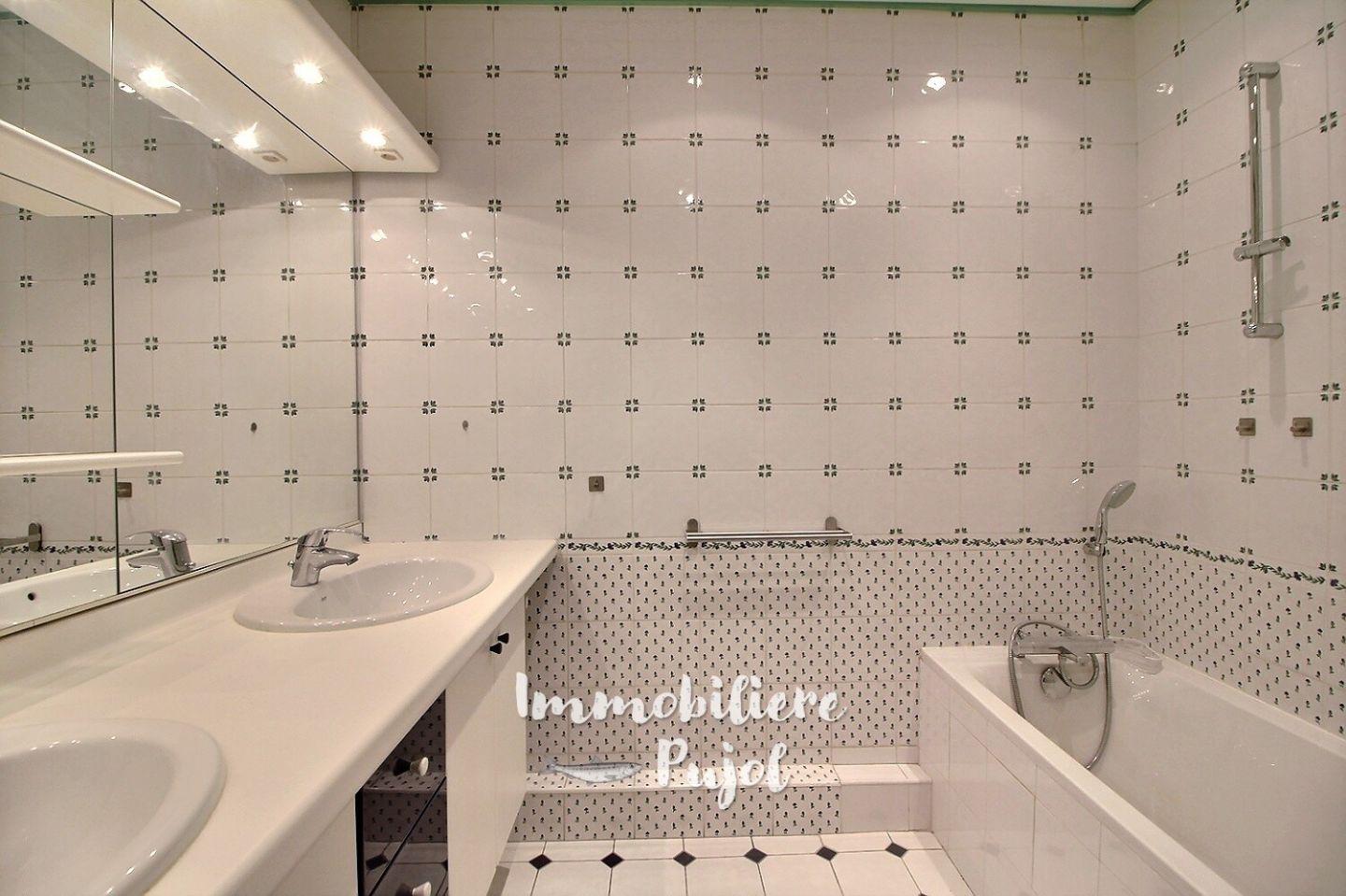 Appartement T3 à louer à MARSEILLE – photo 5