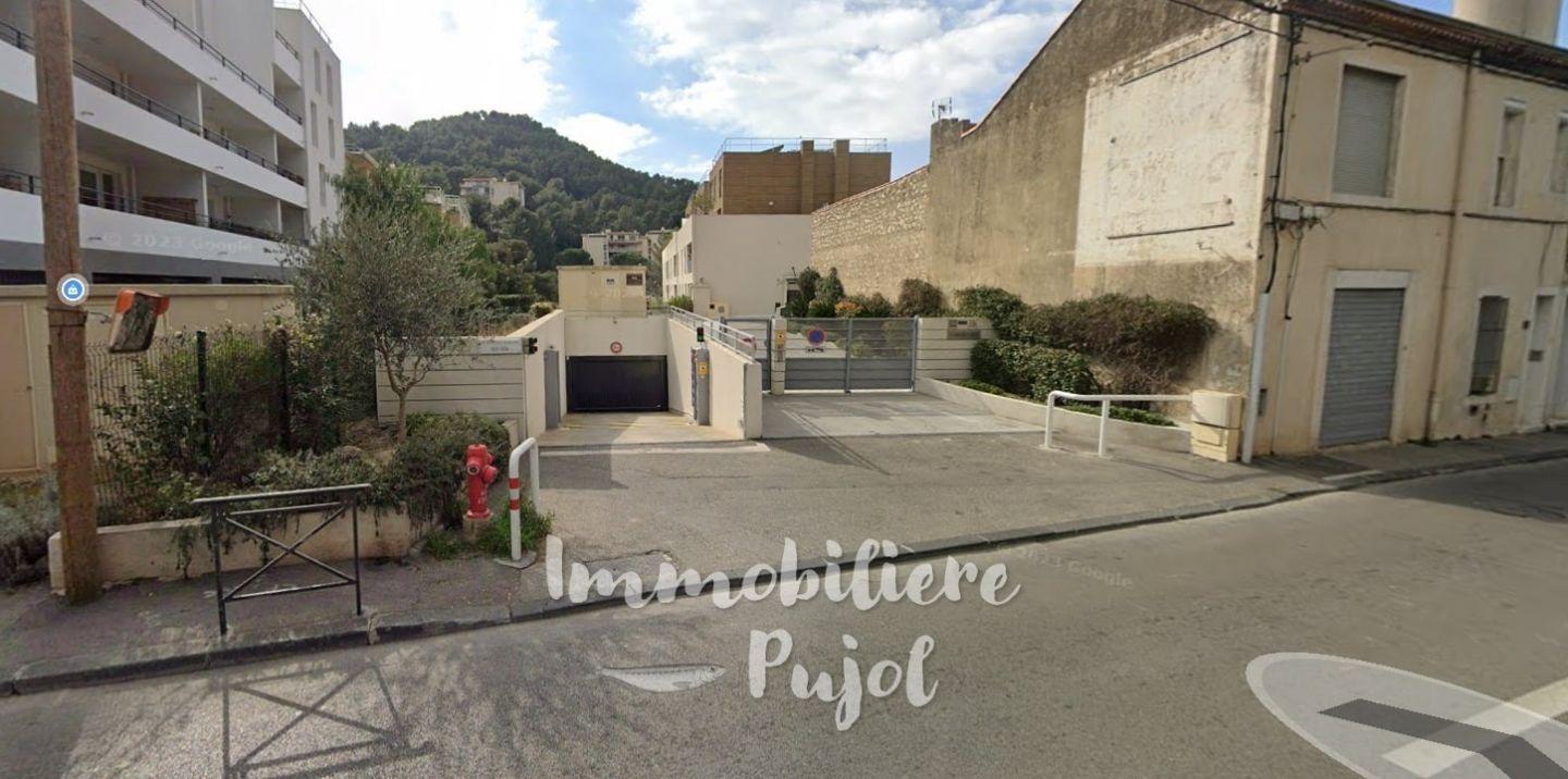 Parking/Box à louer à MARSEILLE – photo 1