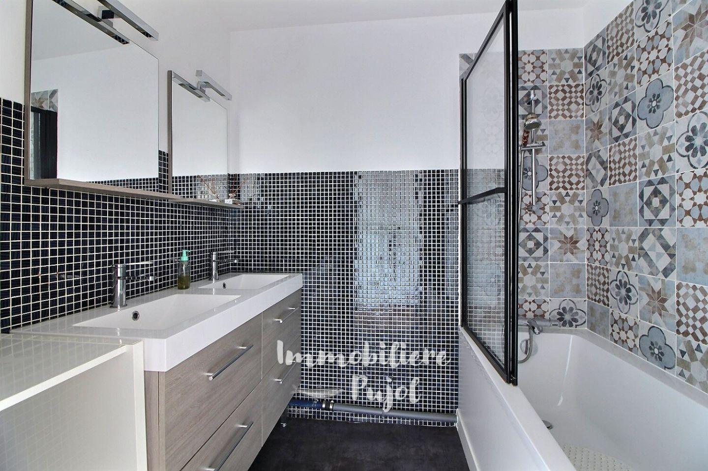 Appartement T3 à louer à MARSEILLE – photo 8
