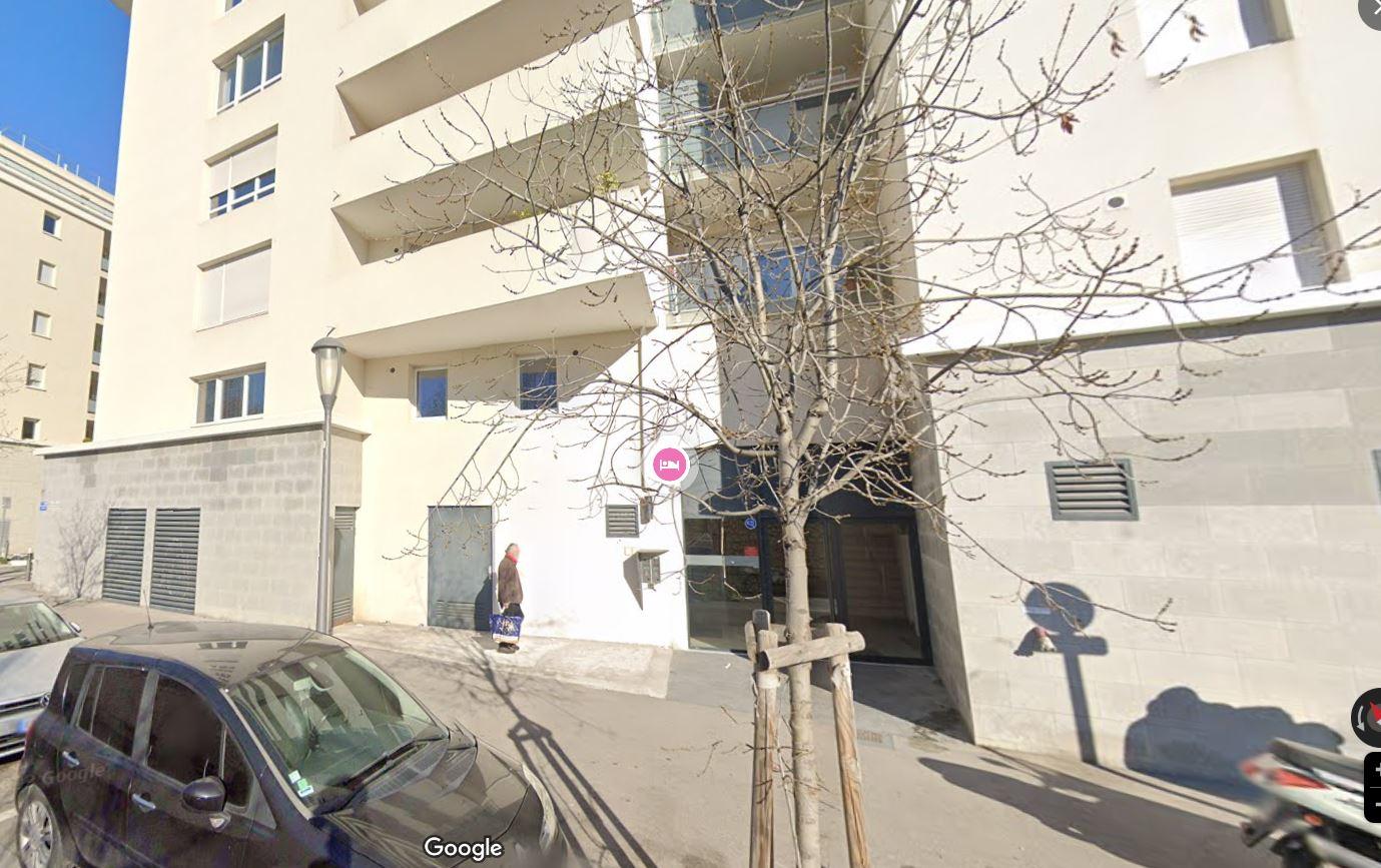 Parking/Box à louer à MARSEILLE – photo 1