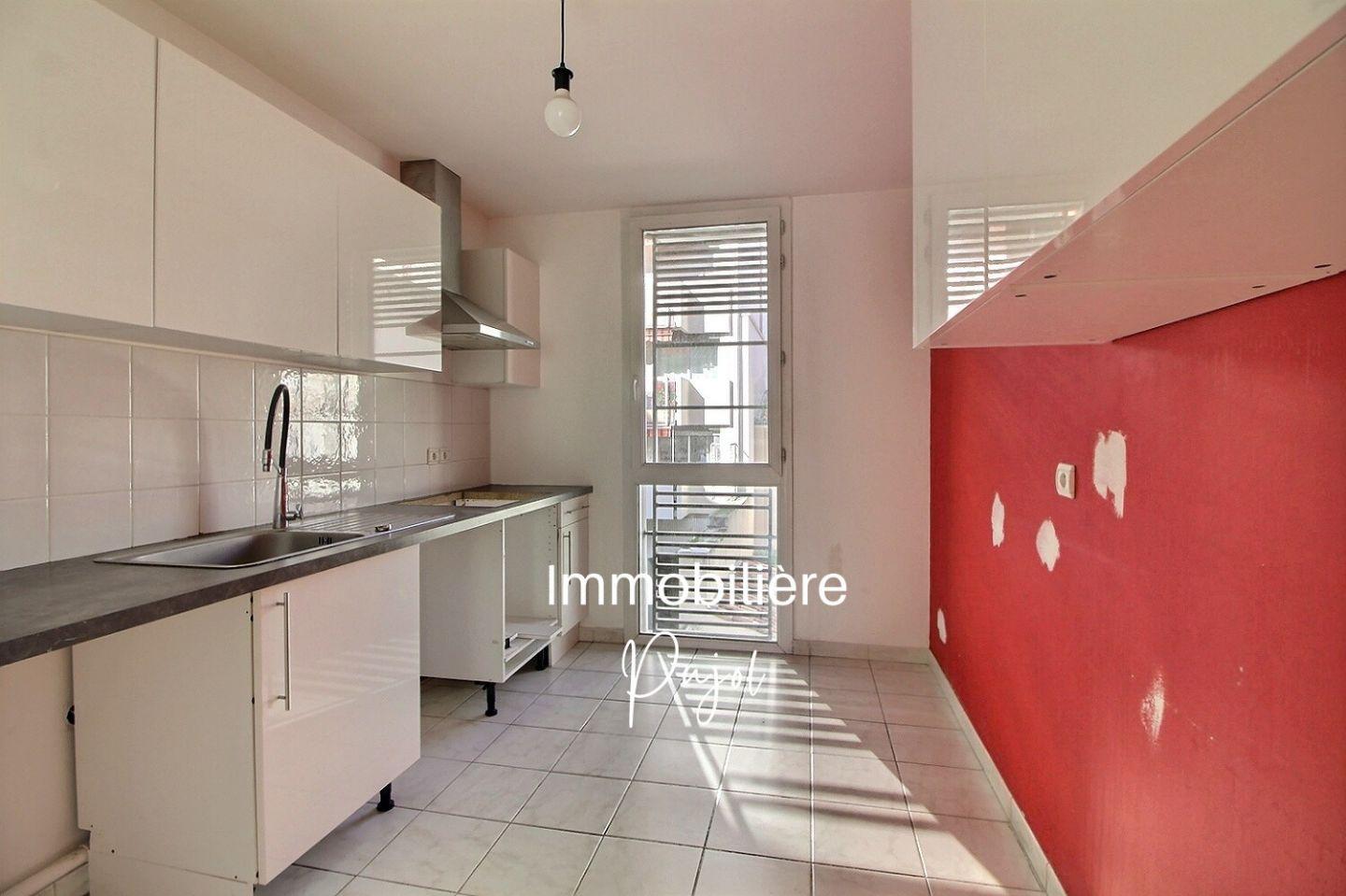 Appartement T4 à louer à MARSEILLE – photo 4