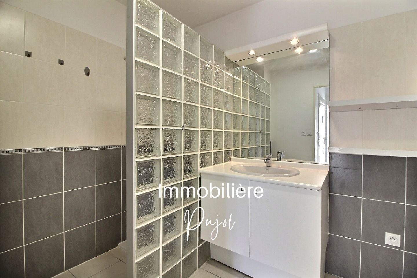 Appartement T3 à louer à MARSEILLE – photo 7