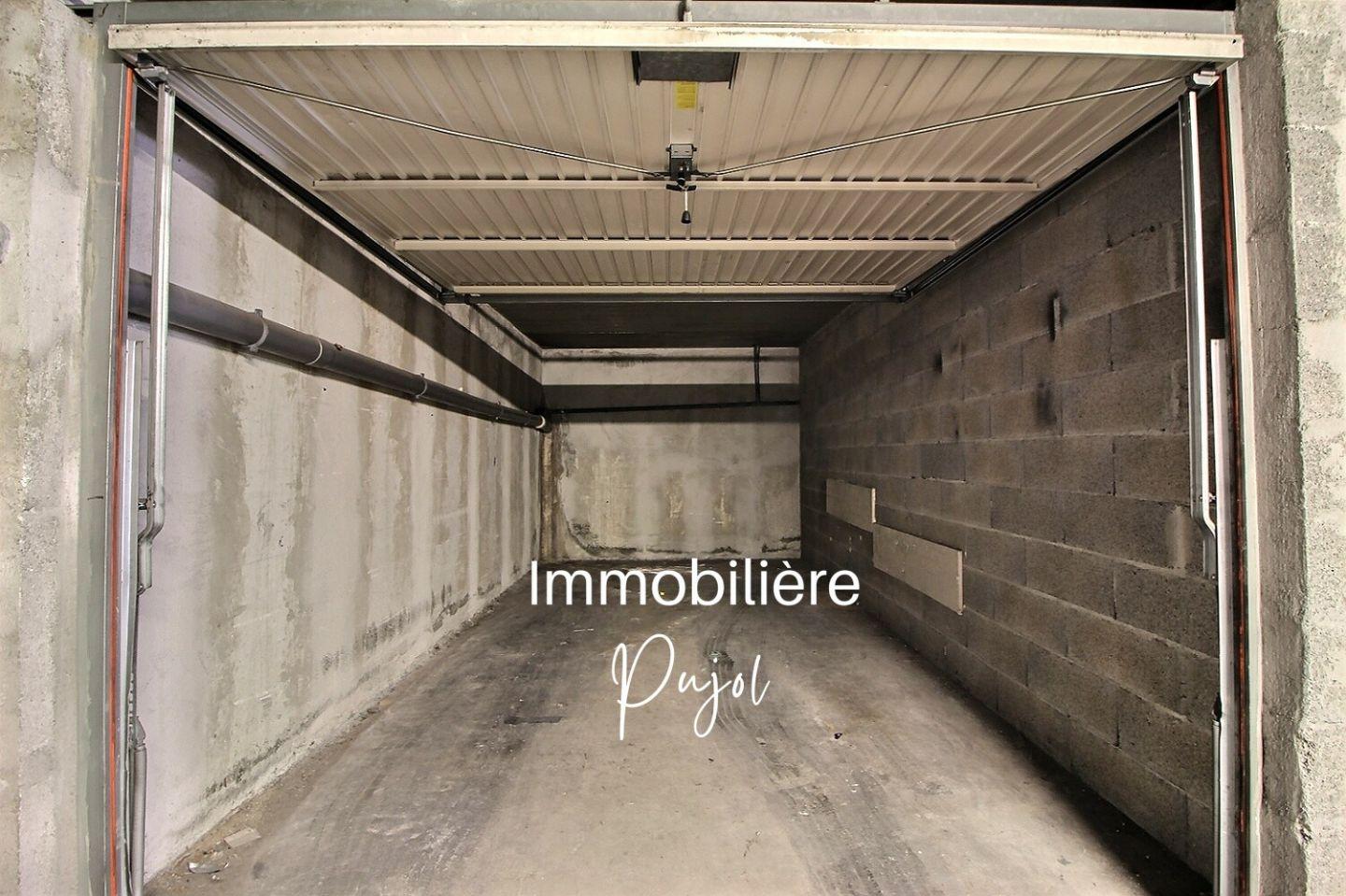 Parking/Box à louer à MARSEILLE – photo 2