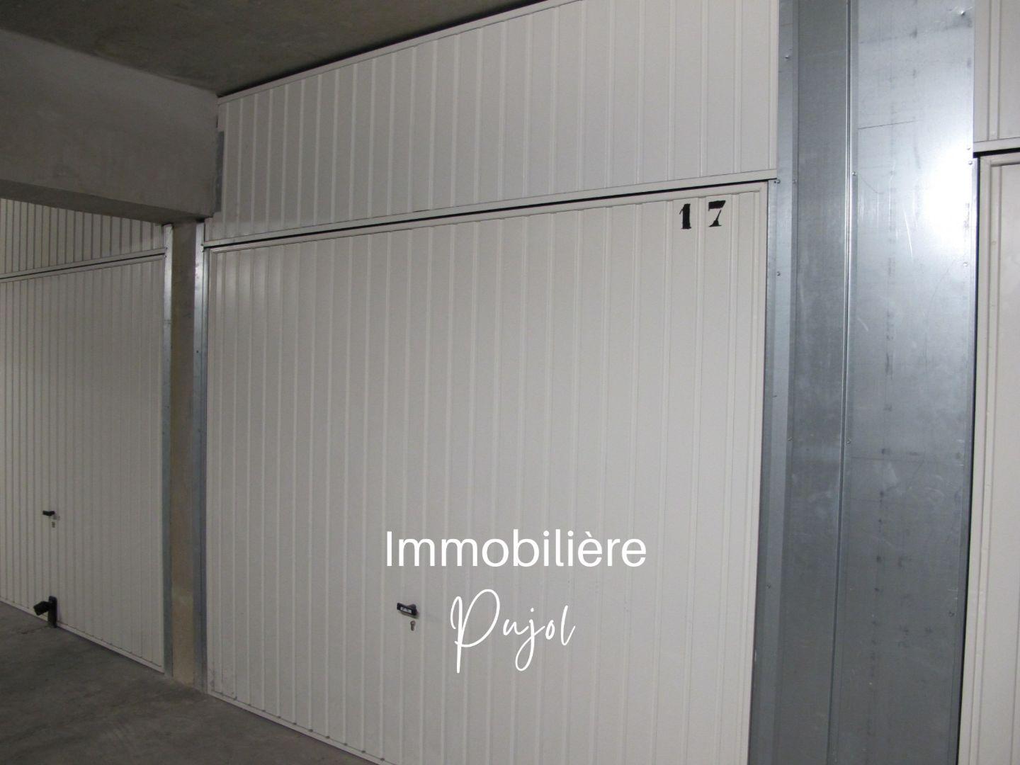 Parking/Box à louer à MARSEILLE – photo 1