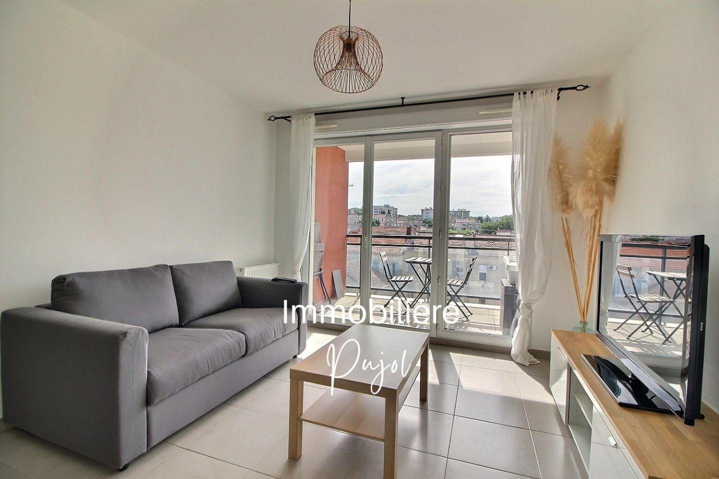 Appartement T3 à louer à MARSEILLE – photo 1