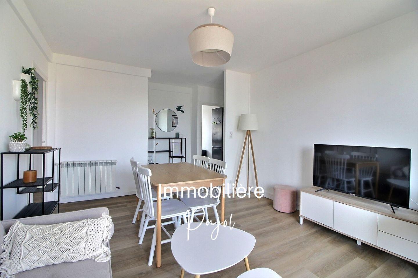 Appartement T4 à louer à MARSEILLE – photo 1