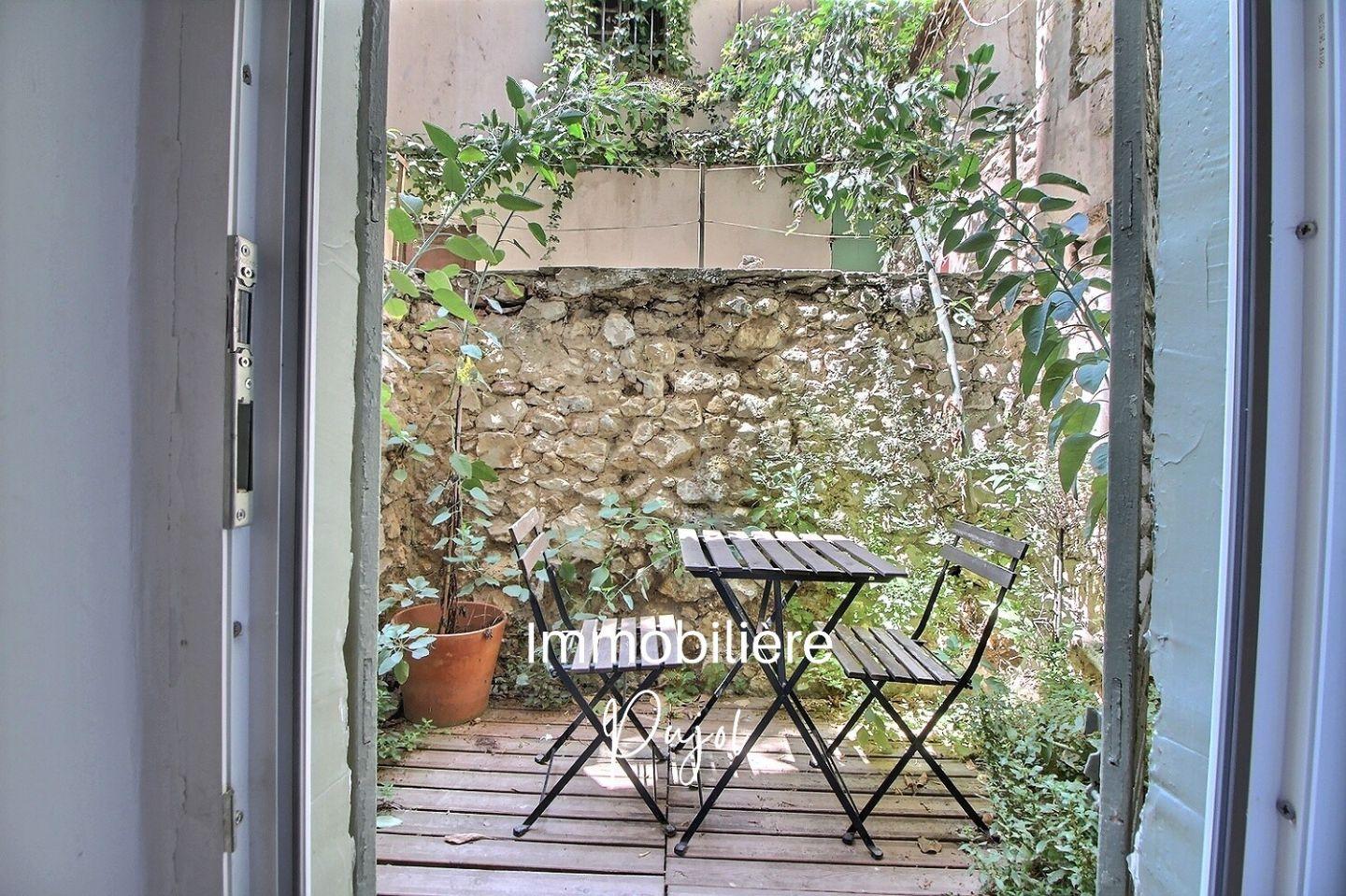 Appartement T1 à louer à MARSEILLE – photo 1