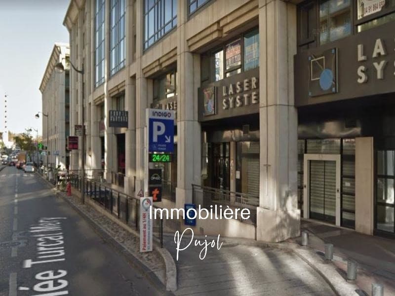 Bien à louer à MARSEILLE – photo 1
