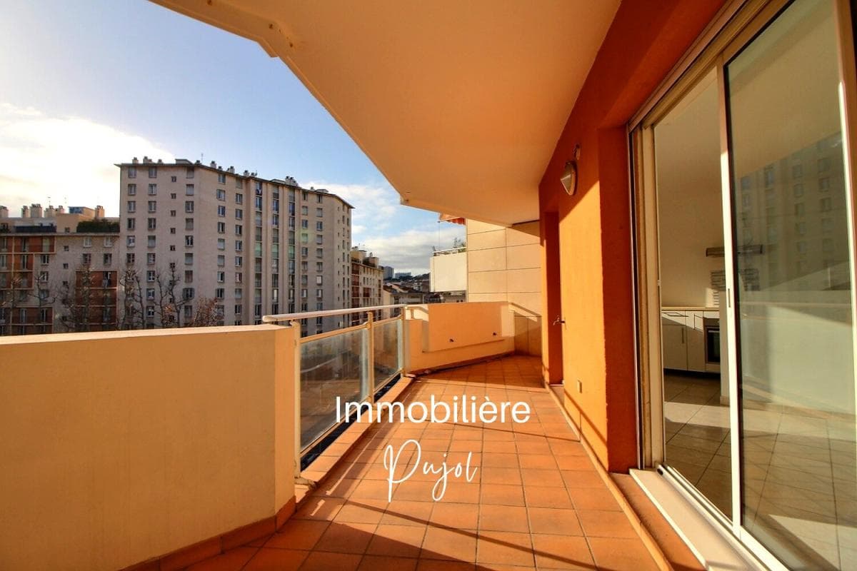 Appartement T2 à louer à Marseille 6eme Arrondissement – photo 1