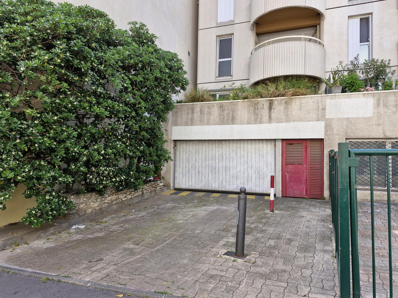 Bien à vendre à Marseille – photo 1