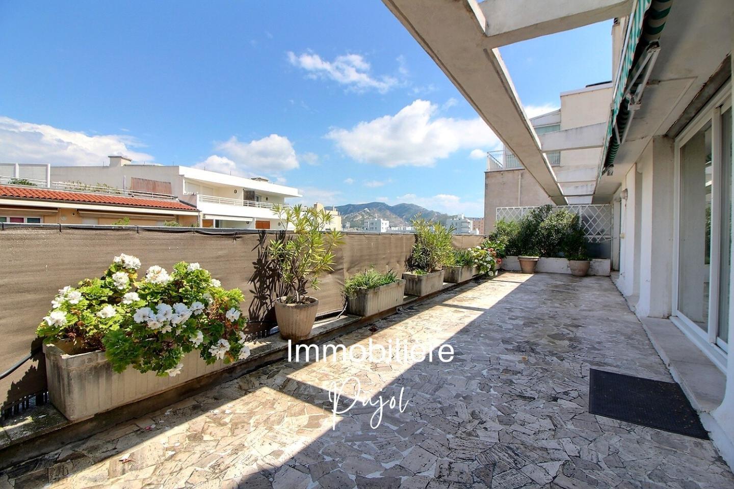 Appartement T4 à louer à MARSEILLE – photo 1