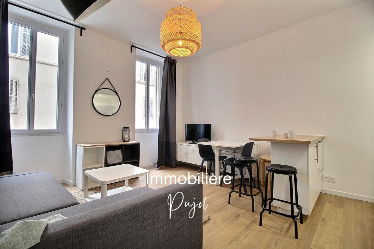 Appartement T2 à louer à Marseille 6eme Arrondissement – photo 1