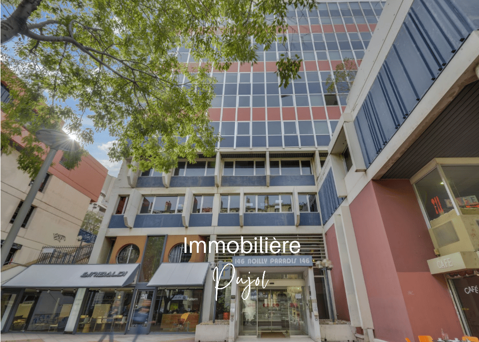 Bien à louer à MARSEILLE – photo 1