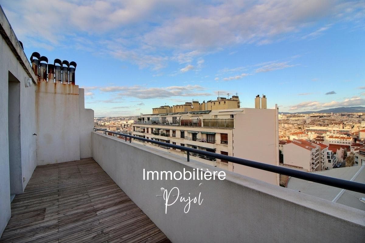 Appartement T2 à louer à Marseille 6eme Arrondissement – photo 1