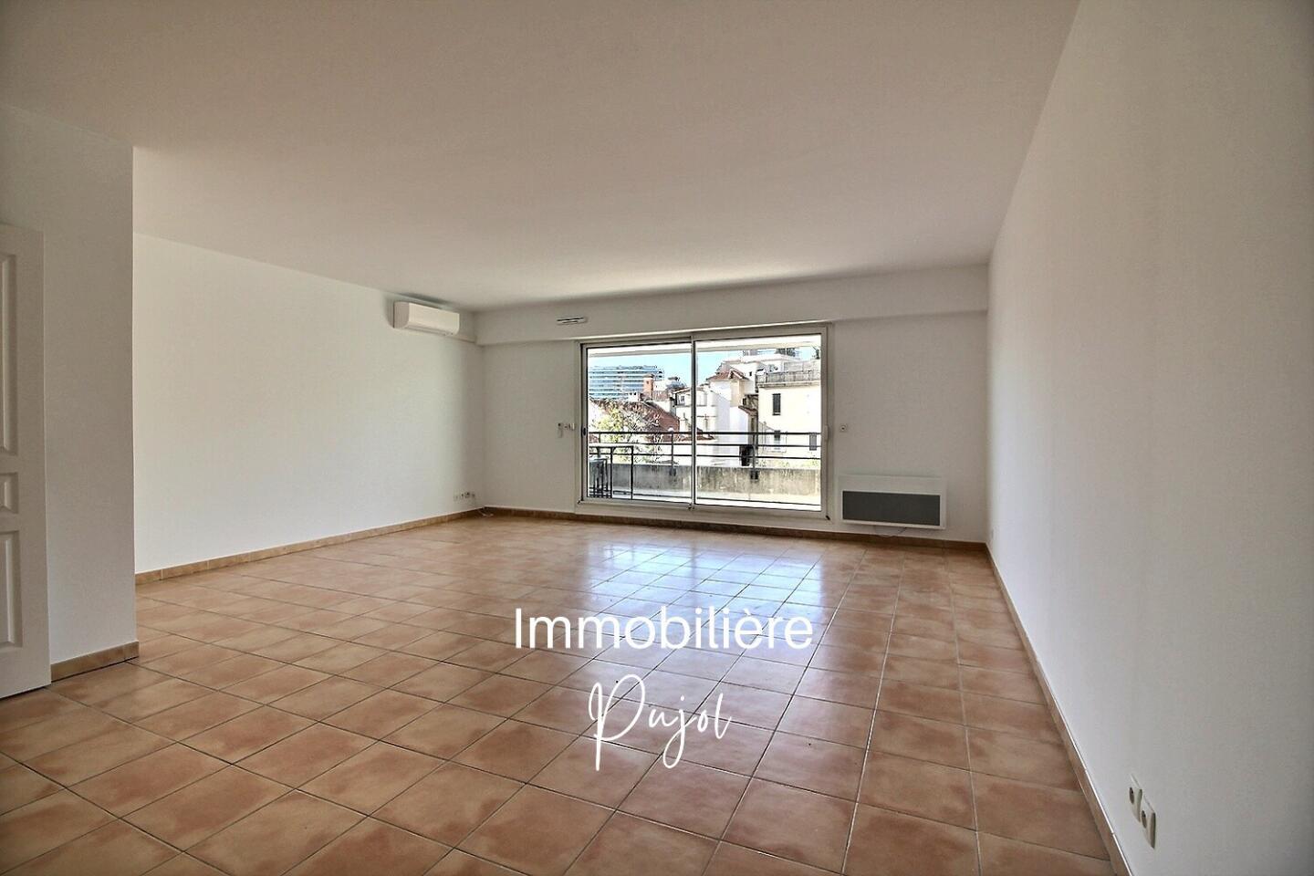 Appartement T4 à louer à MARSEILLE – photo 1