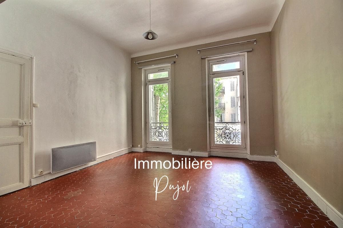 Appartement T1 à louer à Marseille 5eme Arrondissement – photo 1