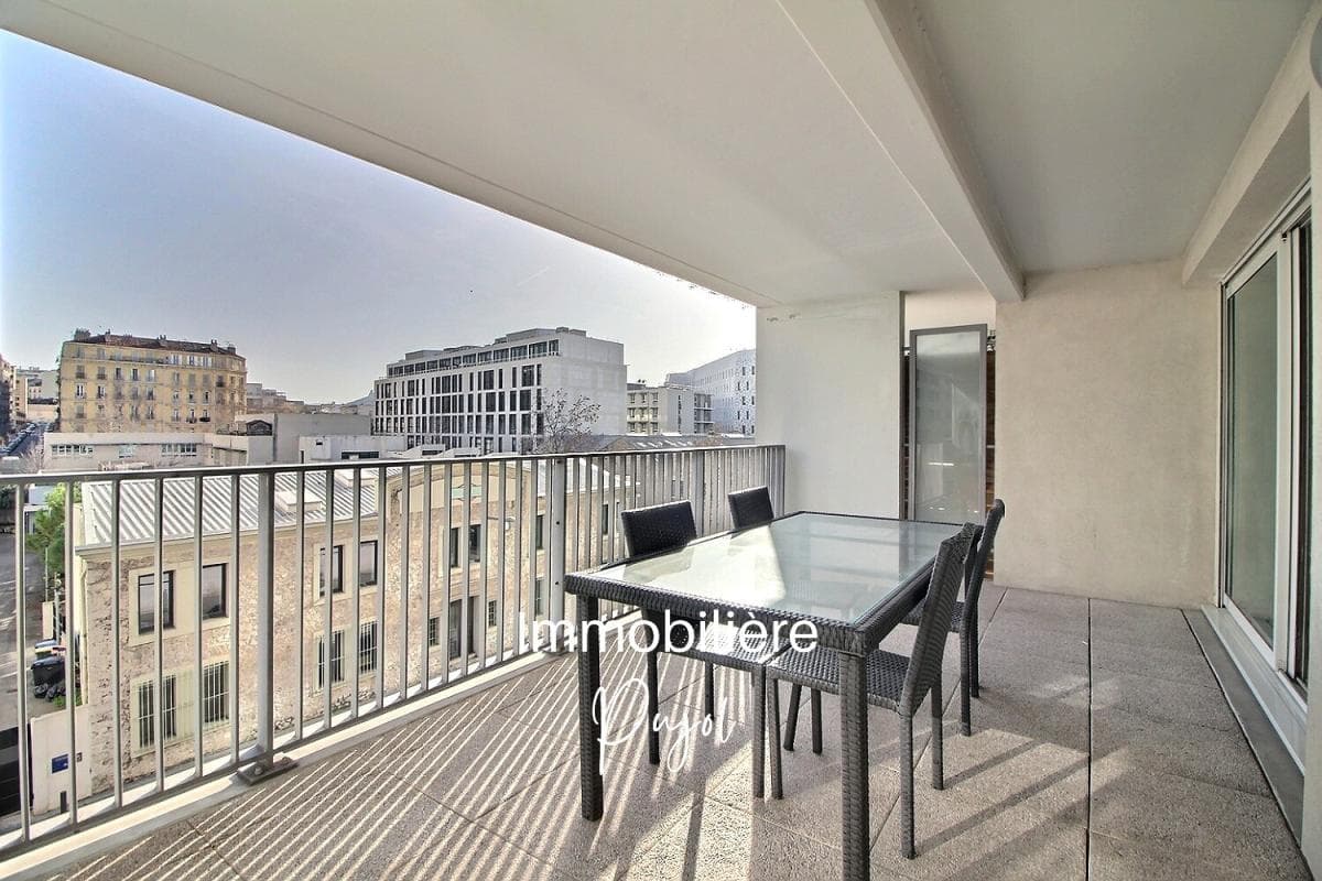 Appartement T3 à louer à Marseille 2eme Arrondissement – photo 1