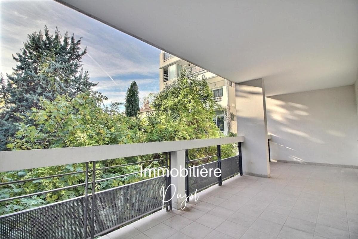 Appartement T3 à louer à Marseille 8eme Arrondissement – photo 1