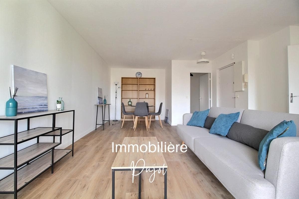 Appartement T4 à louer à Marseille 5eme Arrondissement – photo 1