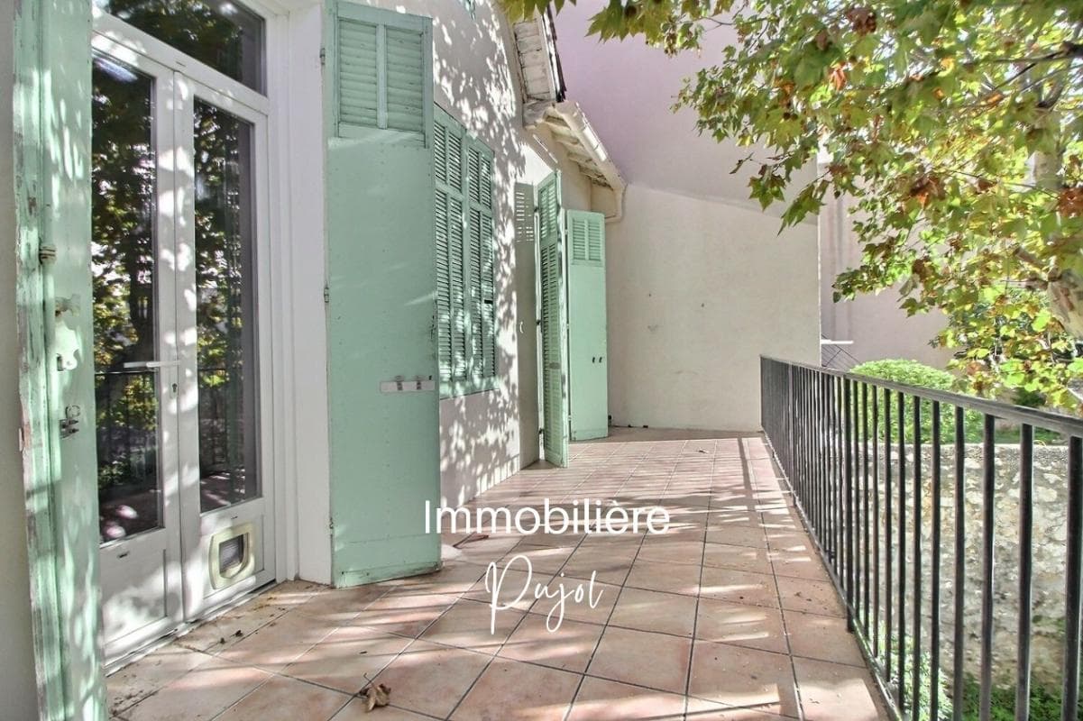 Villa à louer à Marseille 7eme Arrondissement – photo 1