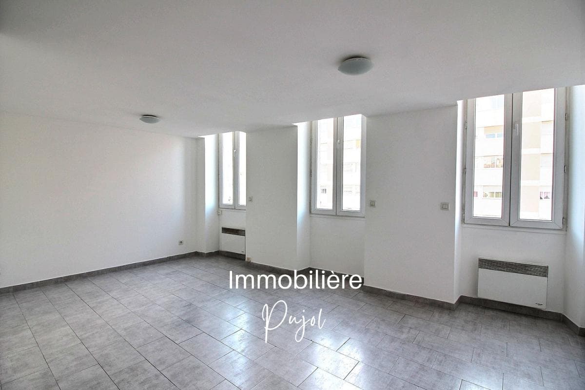 Appartement T2 à louer à Marseille 6eme Arrondissement – photo 1