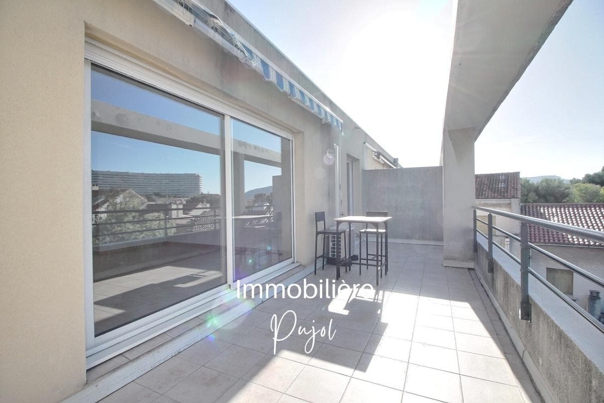 Appartement T4 à louer à Marseille 8eme Arrondissement – photo 1