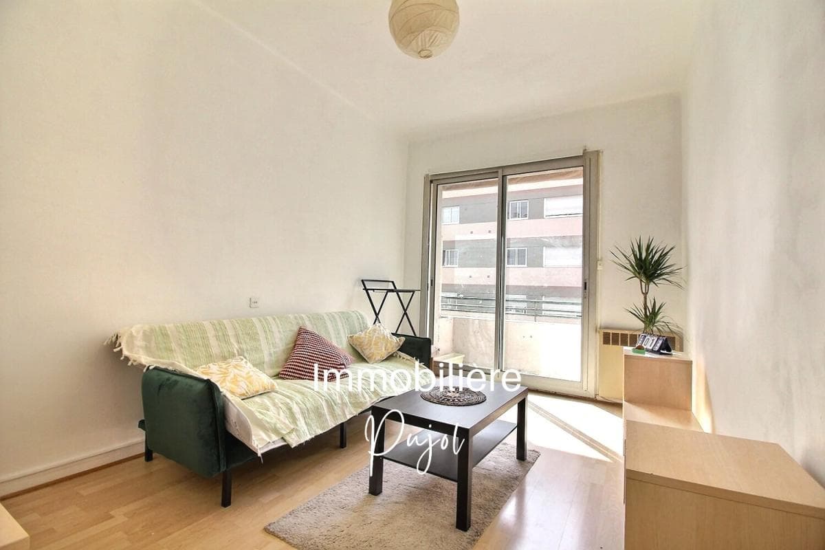 Appartement T2 à louer à Marseille 8eme Arrondissement – photo 1