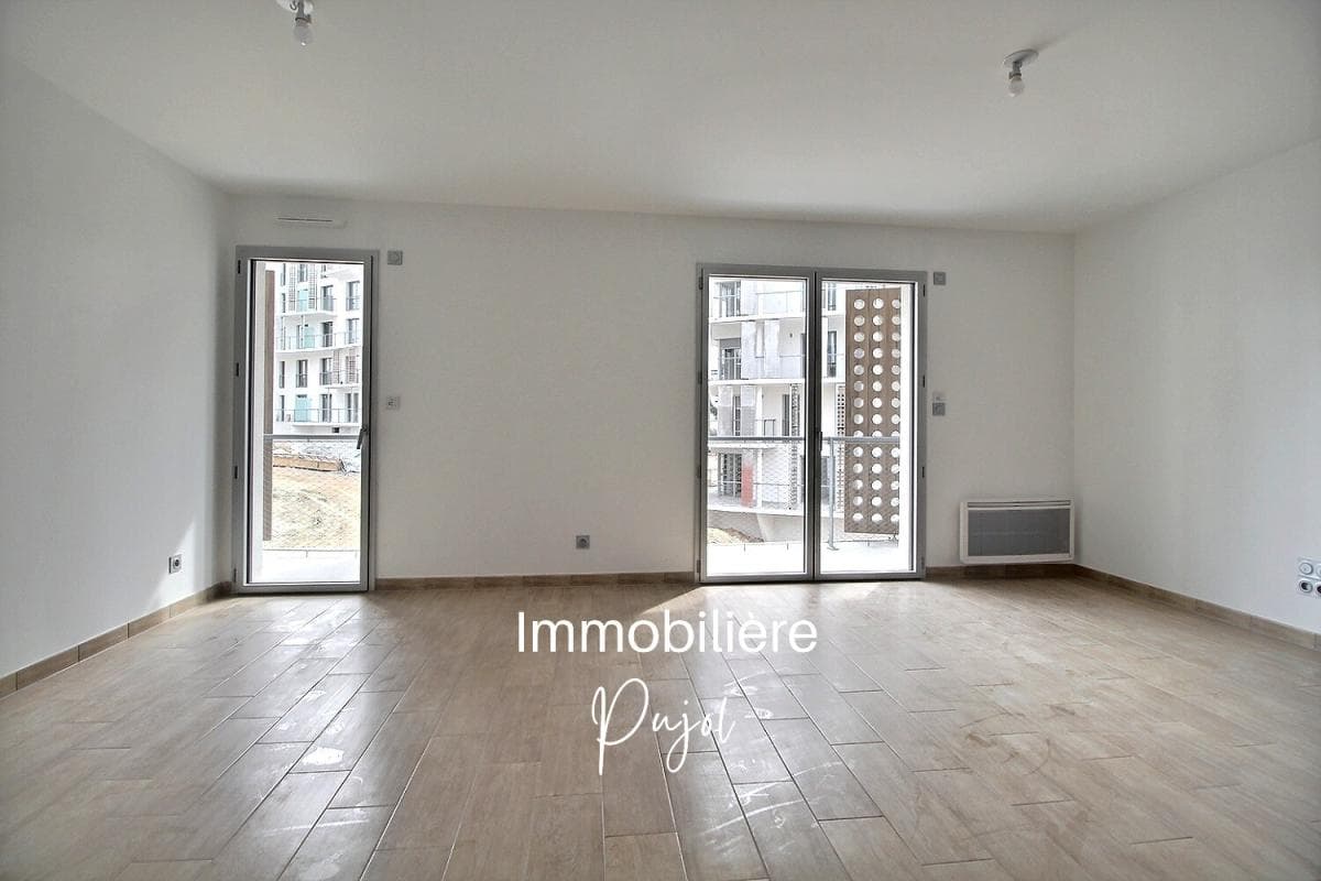 Appartement T2 à louer à Marseille 8eme Arrondissement – photo 1