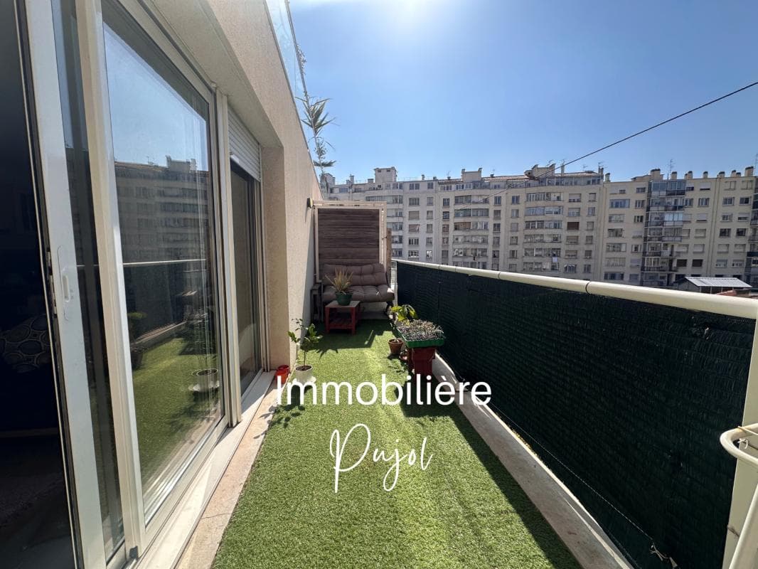 Appartement T2 à louer à Marseille 6eme Arrondissement – photo 1