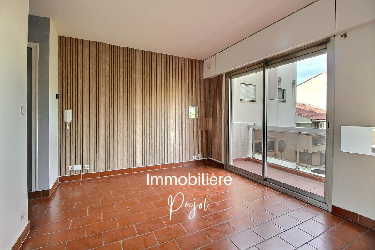 Plages du Prado  13008 - Type 1 avec balcon au calme , proche plages – photo 3