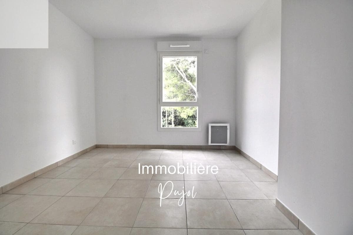 Secteur les trois-Lucs, 13012 - Appartement T2 avec terrasse et garage – photo 3