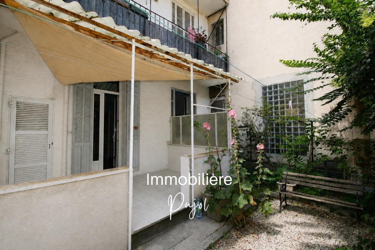 Saint Pierre 13005 - Type 2 avec terrasse et jardin – photo 1