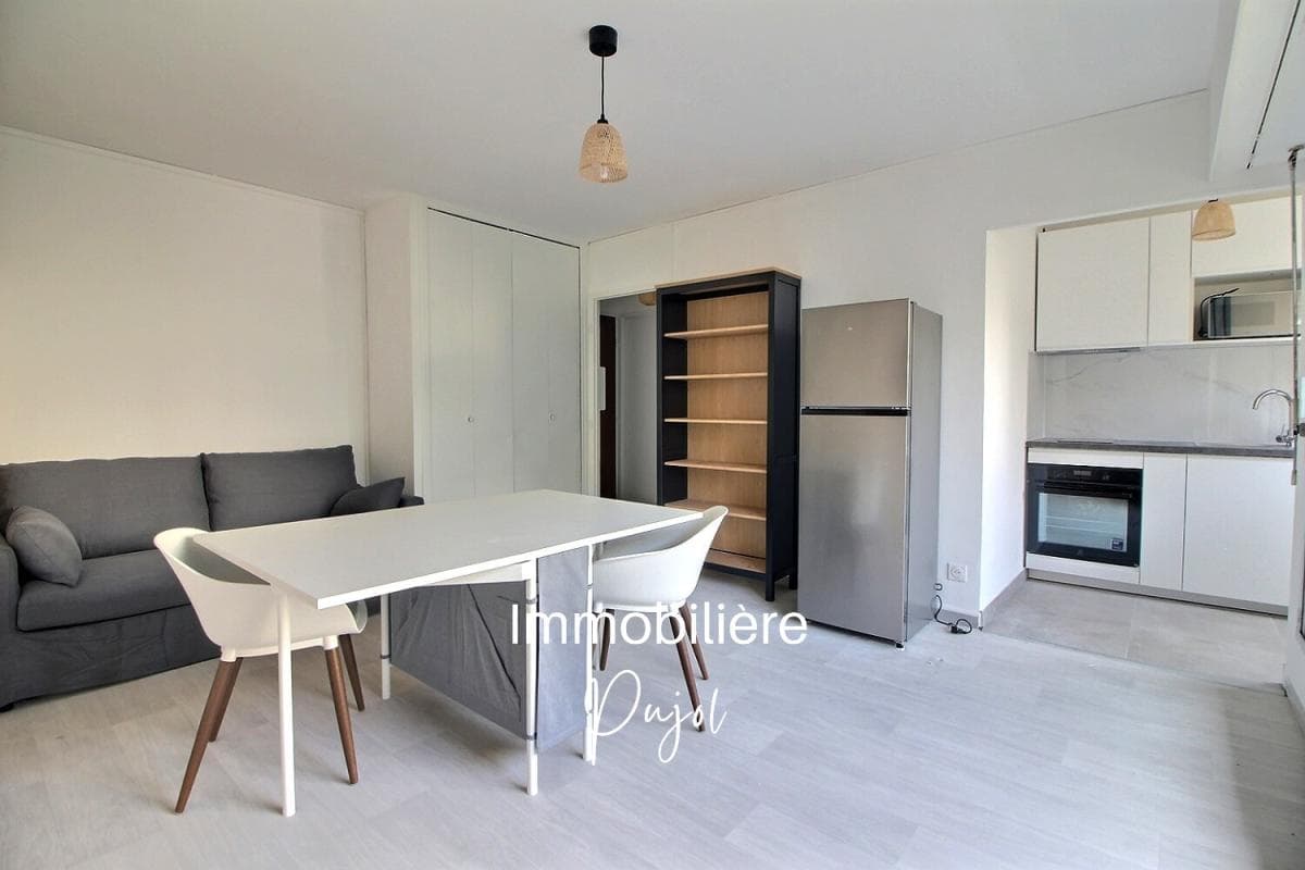 Castellane/Lodi - T1 meublé , climatisé avec balcon sur jardin au calme – photo 6