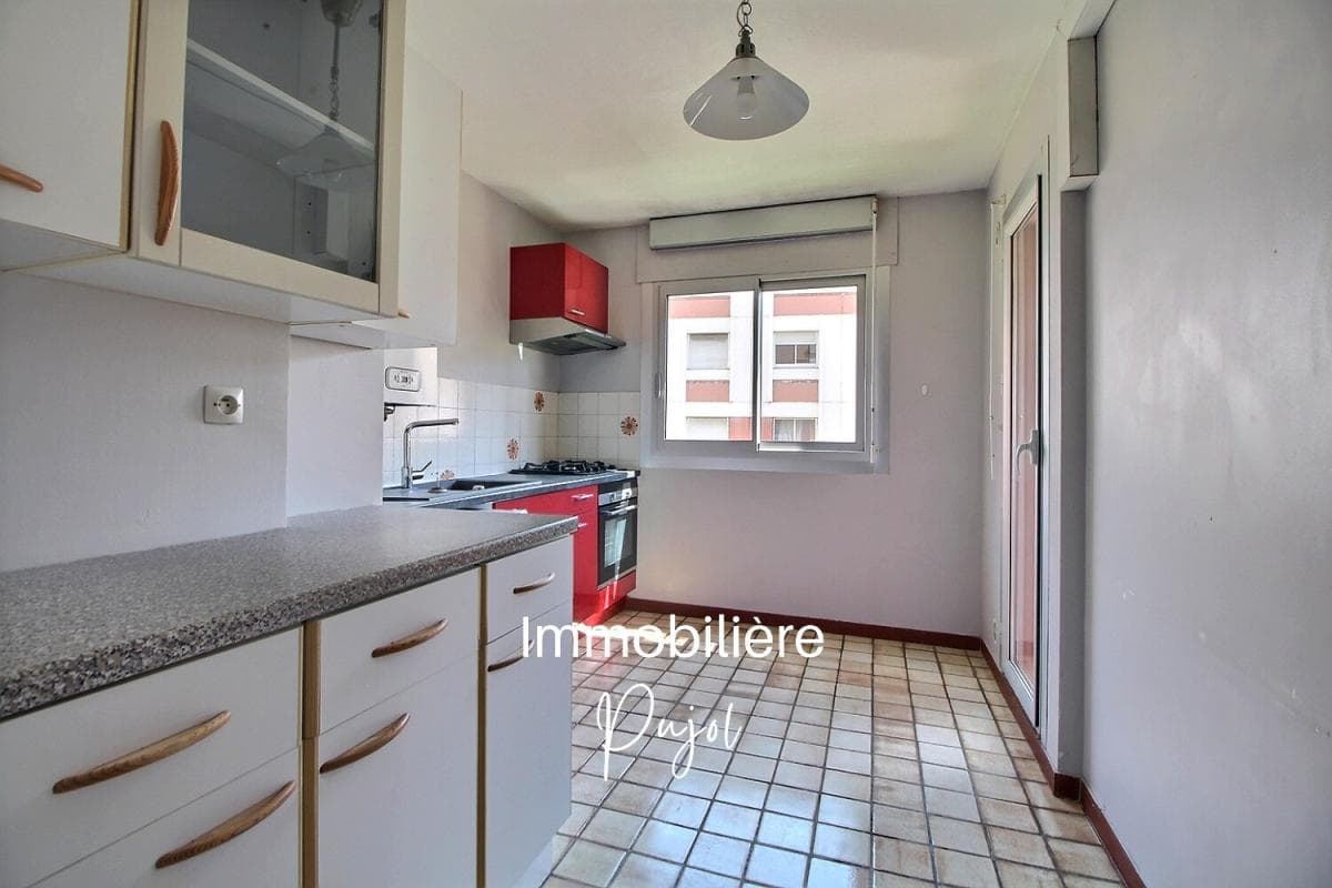 Secteur Prado/Rouet 13008 – Appartement T3 avec loggia et cave – photo 5