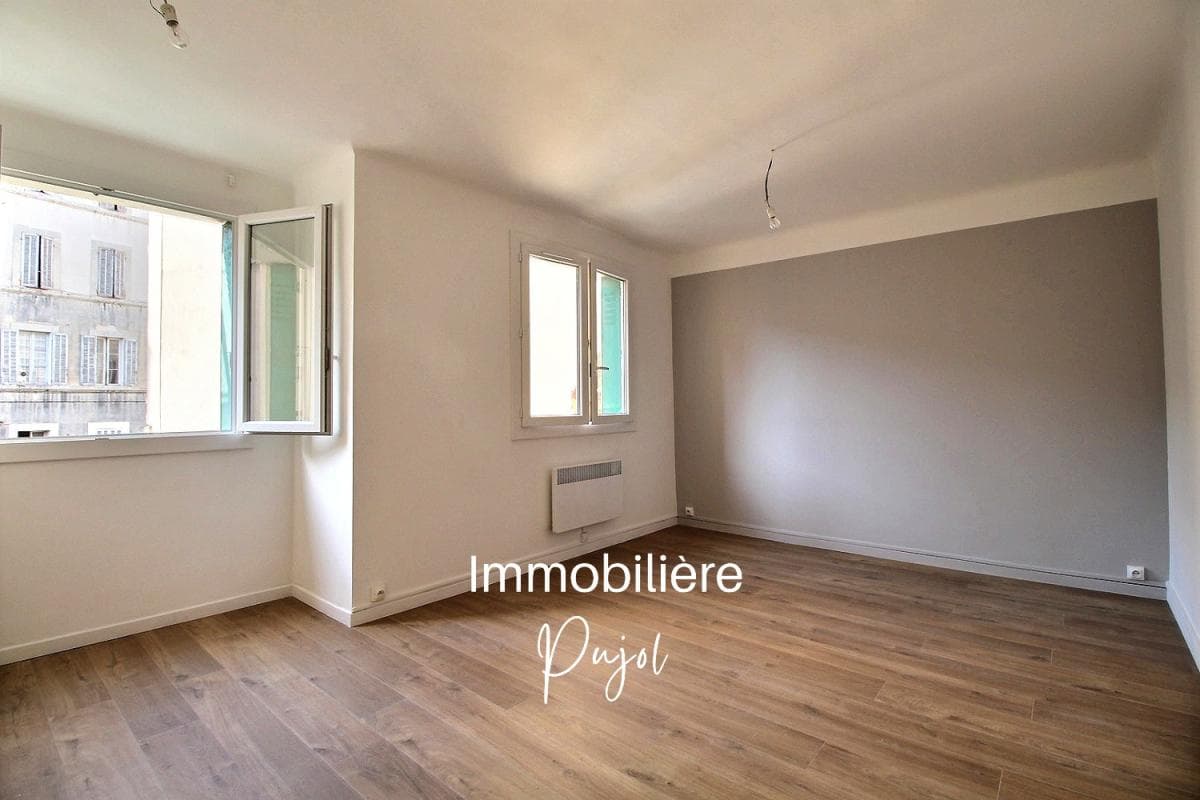 Belle de Mai 13003 - Type 2 avec Balcon – photo 2