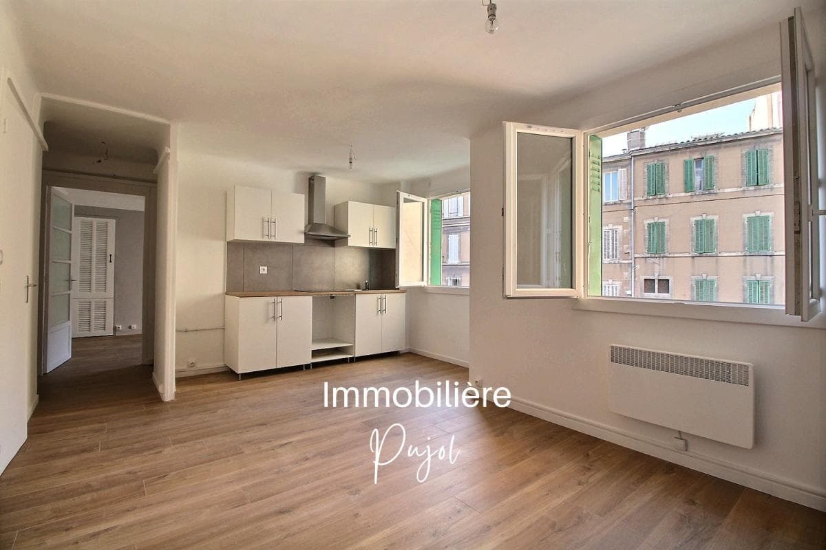 Belle de Mai 13003 - Type 2 avec Balcon – photo 1