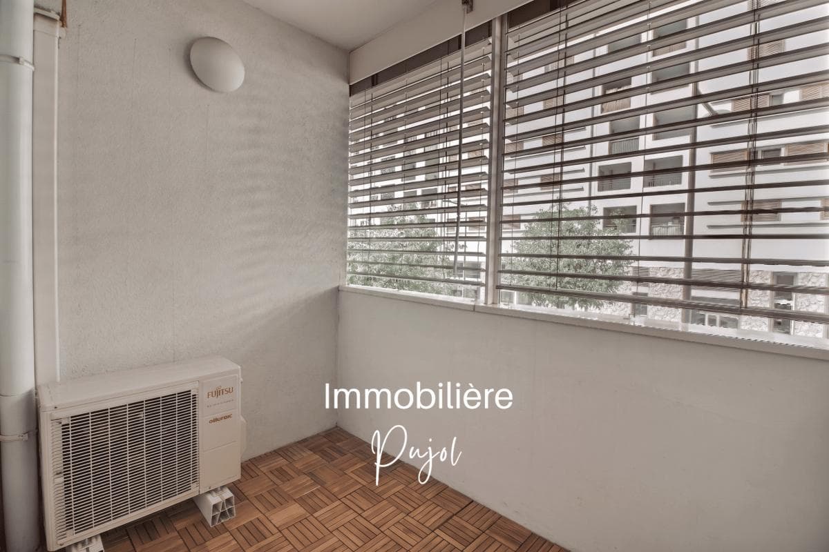 Joliette 13002 -  T2 meublé climatisé - stationnement et balcon – photo 5