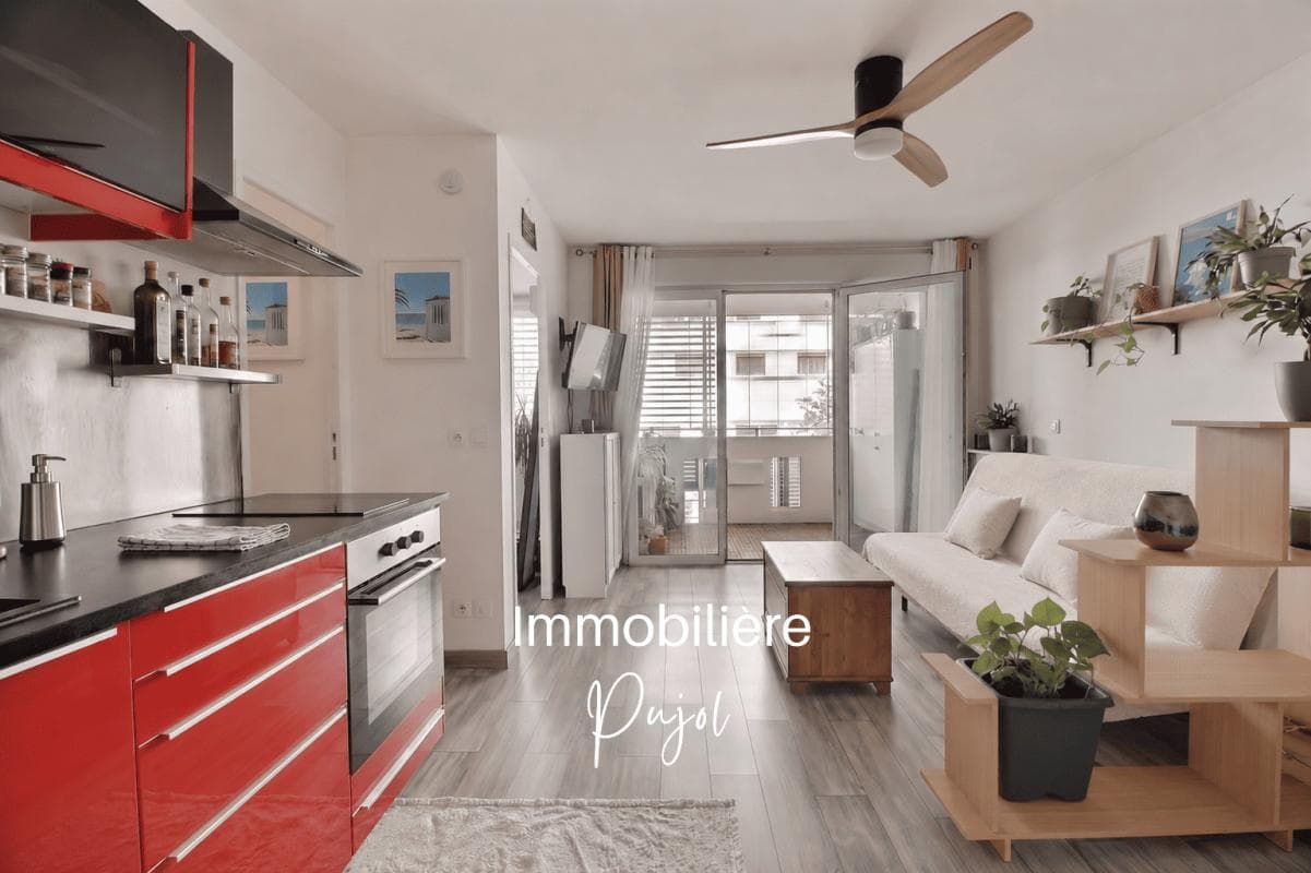 Joliette 13002 -  T2 meublé climatisé - stationnement et balcon – photo 1