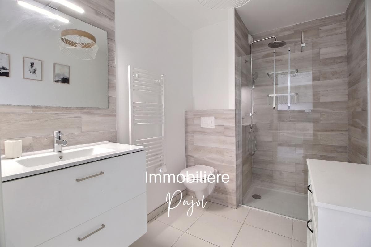 Mazargues 13009 - T2 meublé lumineux avec terrasse et parking – photo 6