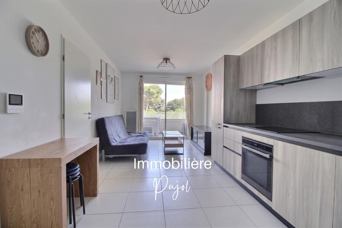 Mazargues 13009 - T2 meublé lumineux avec terrasse et parking – photo 2