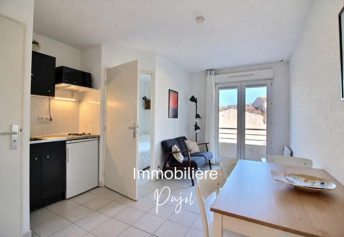Timone 13005 - T2 meublé avec balcon – photo 1
